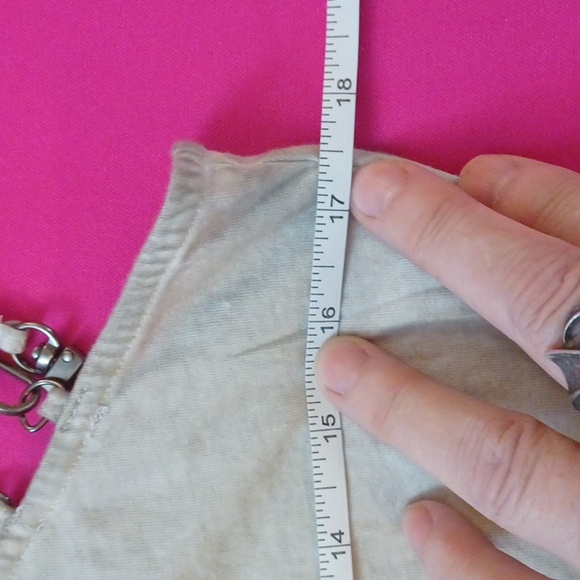 DOLLSKILL DARKER WAVS XXL NATURAL CROPPED TANK WITH HOOKS - Picture 9 of 10